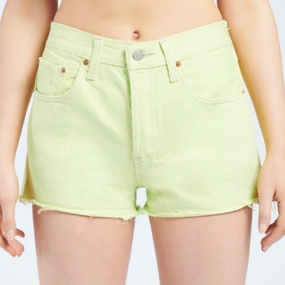 Levi’s 501 100% Cotton Neon Green Buttonfly High Rise Denim Shorts 29 Women’s